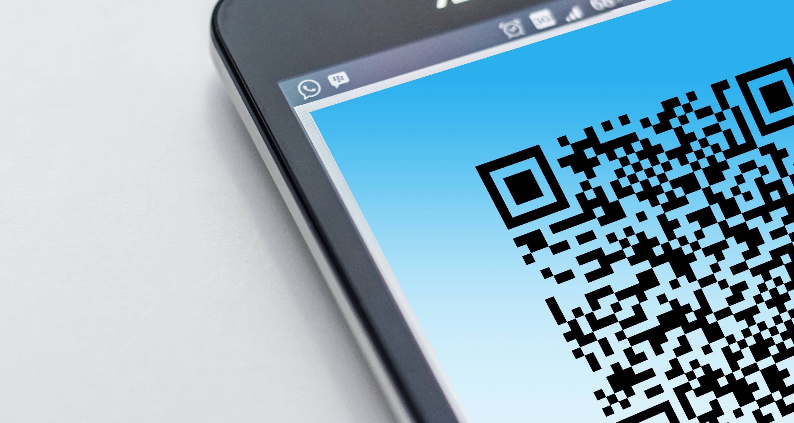 Green pass: niente licenziamento per chi non possiede la certificazione verde